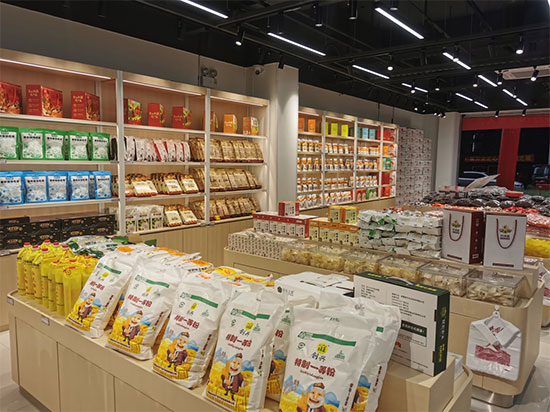 兵團(tuán)紅重慶雙福展示店 盛大開(kāi)業(yè) 兵團(tuán)紅重慶雙福展示店 盛大開(kāi)業(yè)