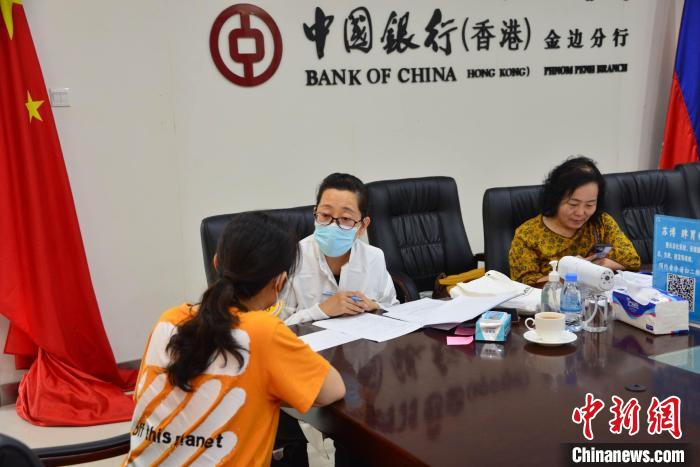 活動現(xiàn)場?！∮嘞娆B 攝