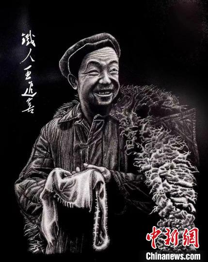 “90后”在酒泉：鍥而不舍，鐵筆生花，他只拿作品說話