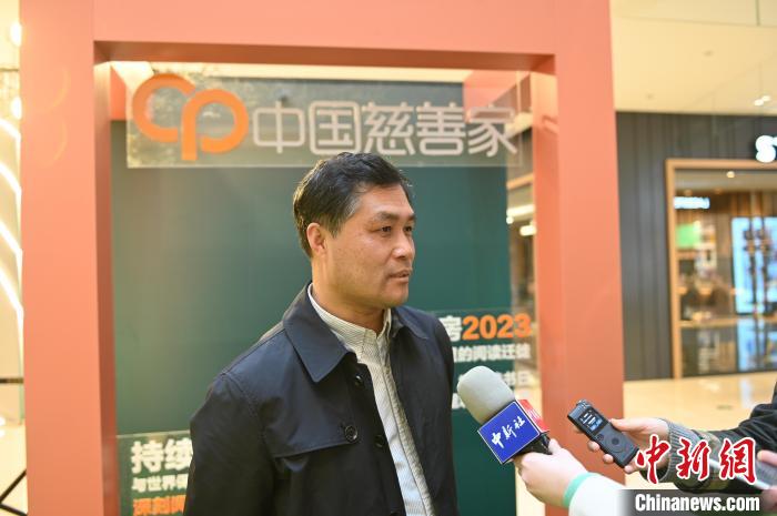 薛濤接受采訪。　于海洋 攝