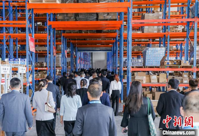 僑商僑胞走進(jìn)“浙江之心”感知新經(jīng)濟(jì)探尋新機遇