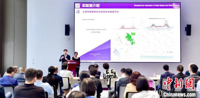 高校、政府與醫(yī)院攜手培養(yǎng)城市科學(xué)、數(shù)字化領(lǐng)域復(fù)合型人才