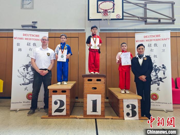 圖為活動(dòng)現(xiàn)場?！〉聡湫g(shù)聯(lián)合會(huì)供圖。