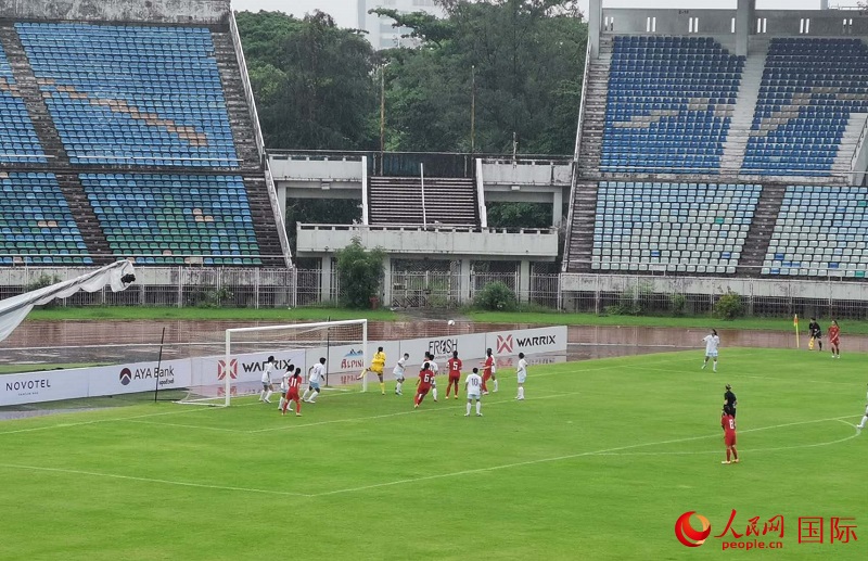 中國臺北隊門前風聲鶴唳。人民網(wǎng)記者 李秉新攝