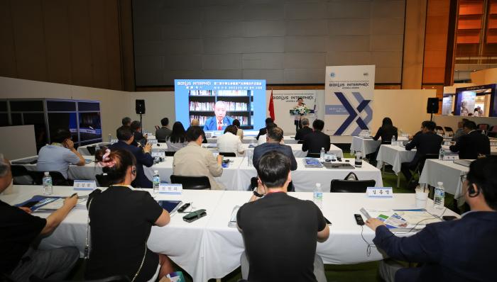 圖為交流會(huì)現(xiàn)場?！∩虅?wù)部投促局駐韓國辦事處供圖