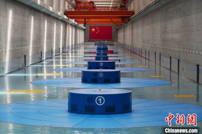 三峽左岸電廠?！￡愋?攝