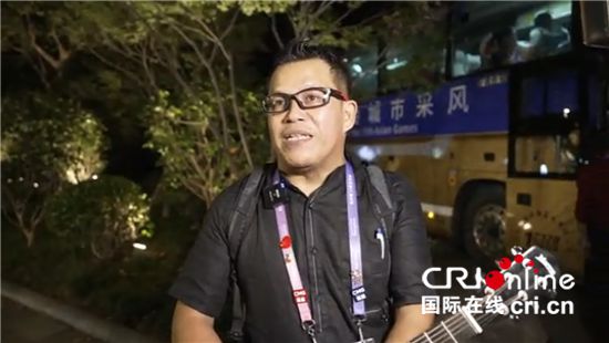 　　△老撾代表團(tuán)射擊隊教練班·端巴瑟