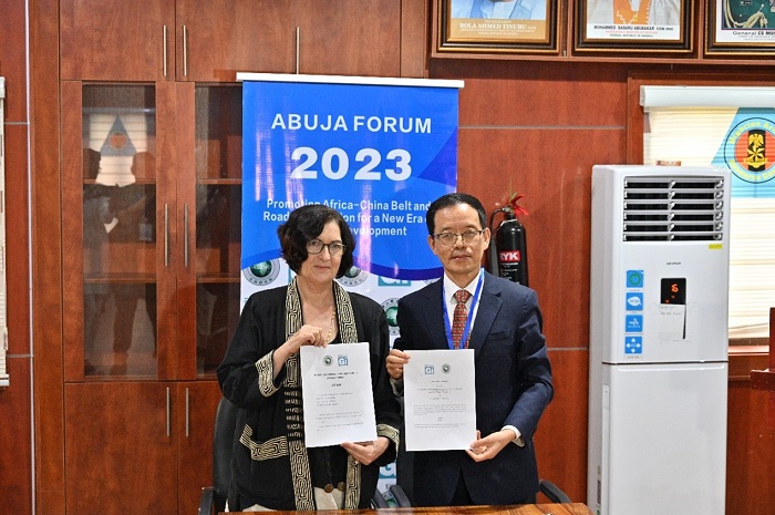 浙江師范大學(xué)非洲研究院與尼日利亞古紹研究所續(xù)簽戰(zhàn)略合作協(xié)議。浙江師范大學(xué)非洲研究院供圖