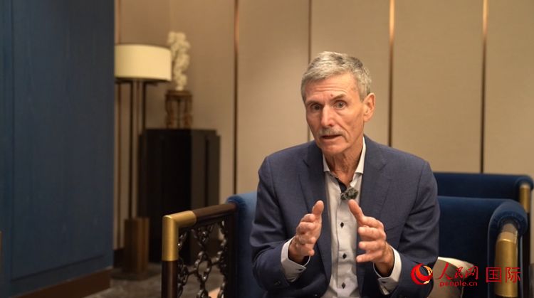 杜登霍夫接受采訪。人民網(wǎng) 劉動(dòng)攝