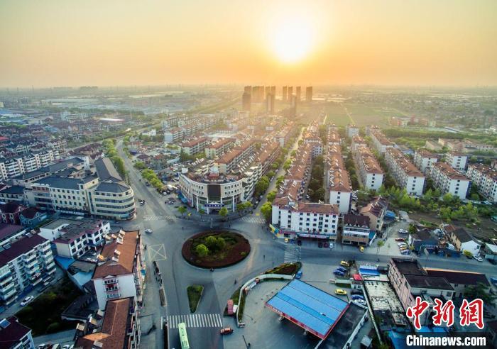資料圖；位于上海南郊奉賢區(qū)最東部的四團(tuán)鎮(zhèn)。 供圖