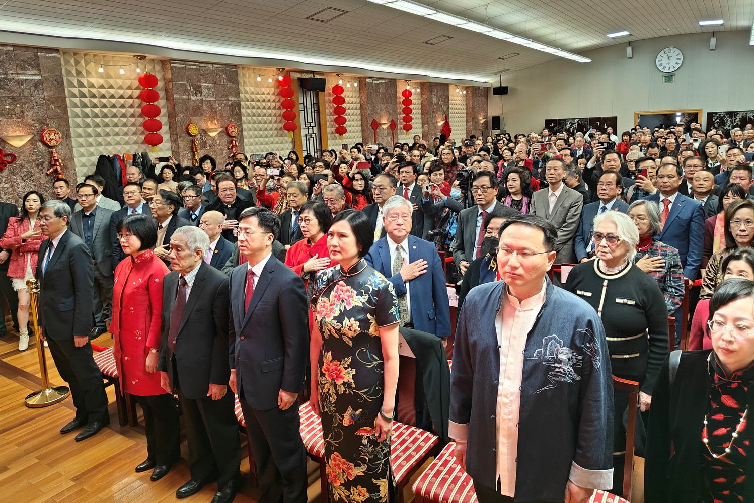 領(lǐng)區(qū)各州代表參加招待會。主辦方供圖