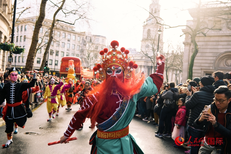倫敦新春慶典現(xiàn)場。人民網(wǎng) 郭錦標(biāo)、楊浩鵬攝