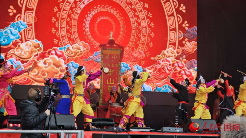 倫敦新春慶典現(xiàn)場。人民網(wǎng) 郭錦標(biāo)、楊浩鵬攝