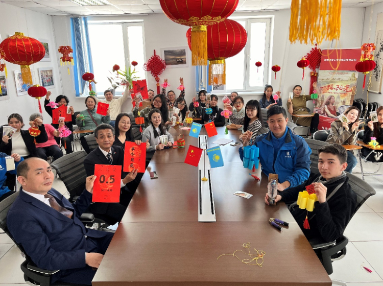 活動現(xiàn)場?？鬃訉W院供圖