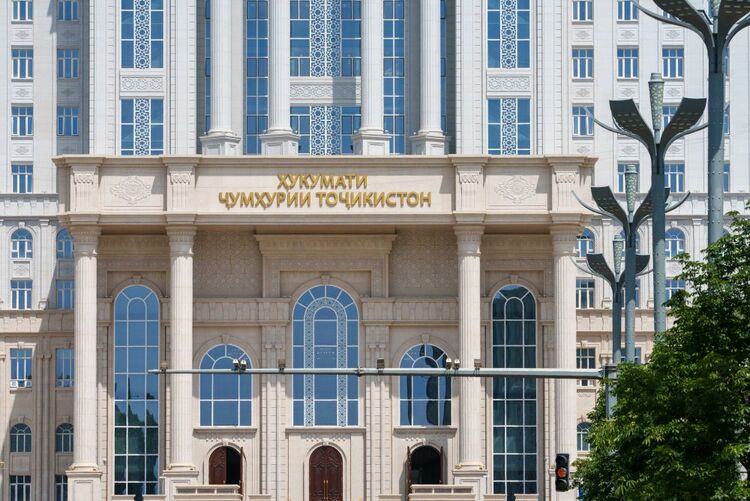 第1視點(diǎn)丨這兩座大樓，見(jiàn)證著中塔友誼