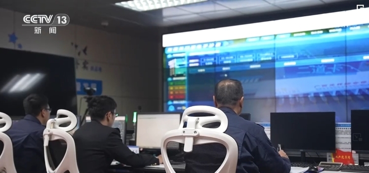 便企服務(wù)實(shí)打?qū)?為企業(yè)“出海”保駕護(hù)航 經(jīng)濟(jì)發(fā)展“添”動(dòng)力