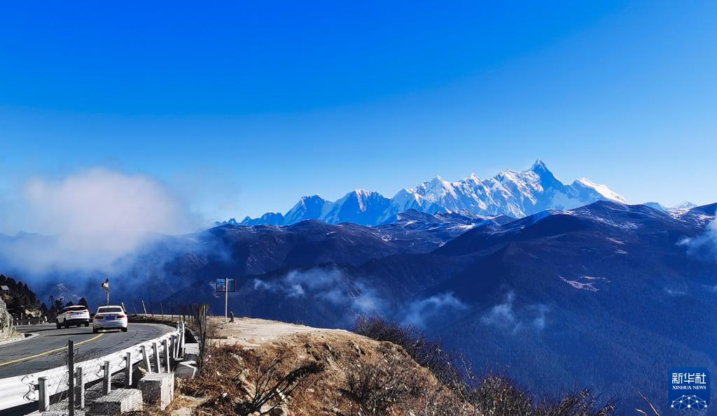 “遇見(jiàn)”南迦巴瓦