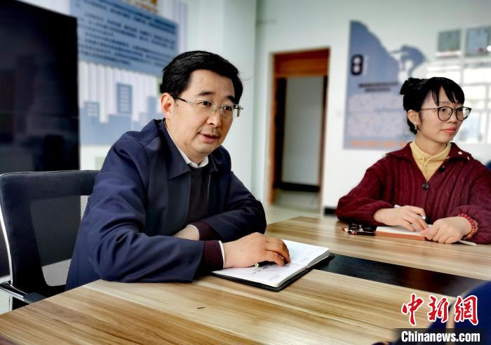 （兩會聲音）全國政協(xié)委員趙海興：師者為師亦為范，建議設(shè)教師理想信念教育基地