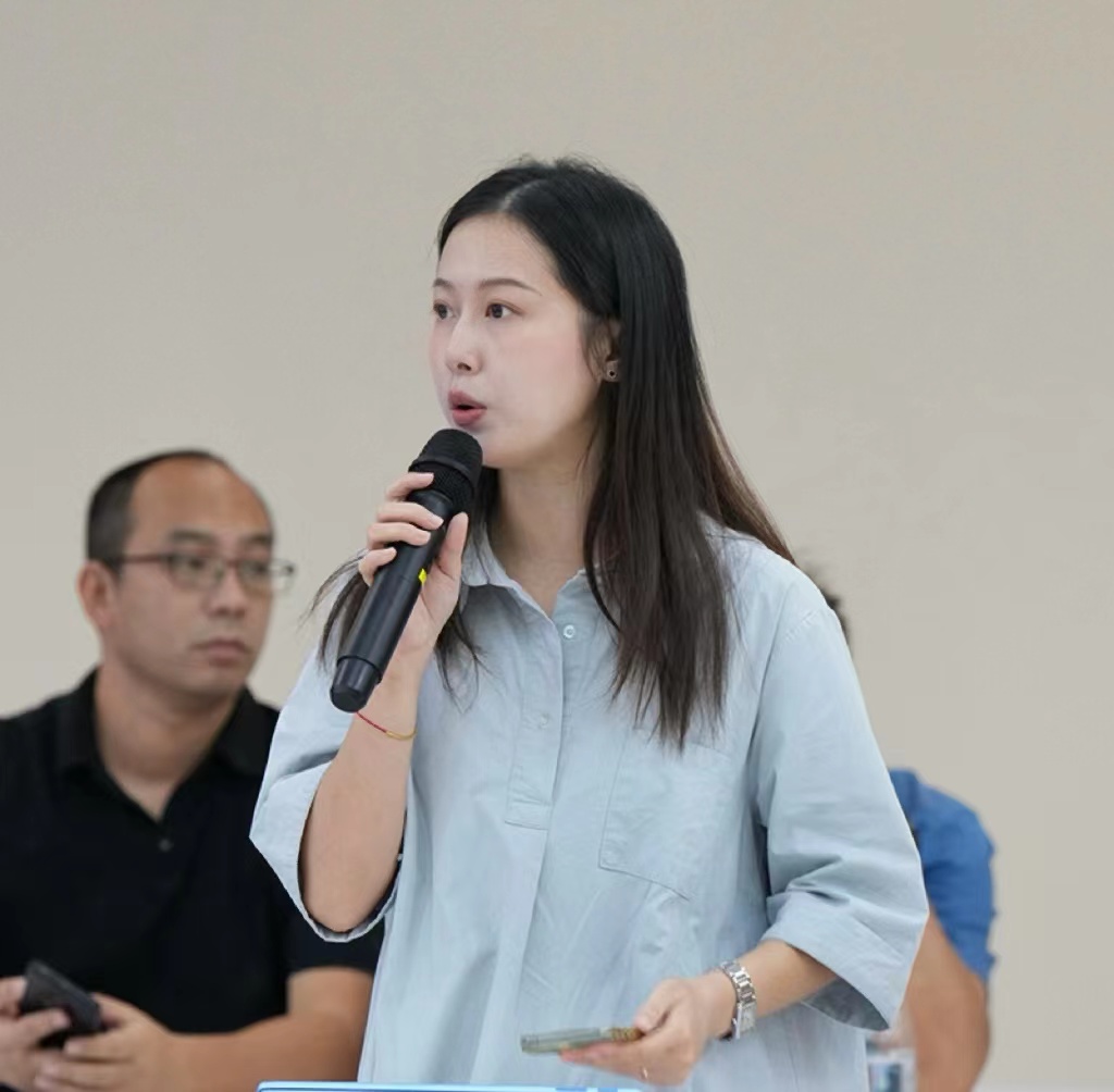 人民網(wǎng)記者提問。水利部供圖