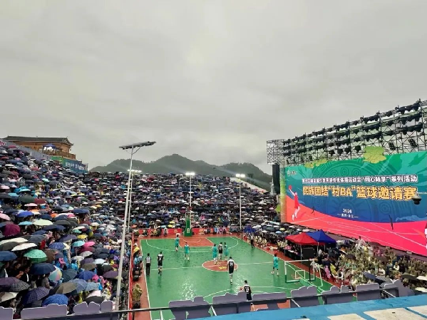 講好中華民族共同體故事，讓網(wǎng)絡(luò)“連心”更“聚心”