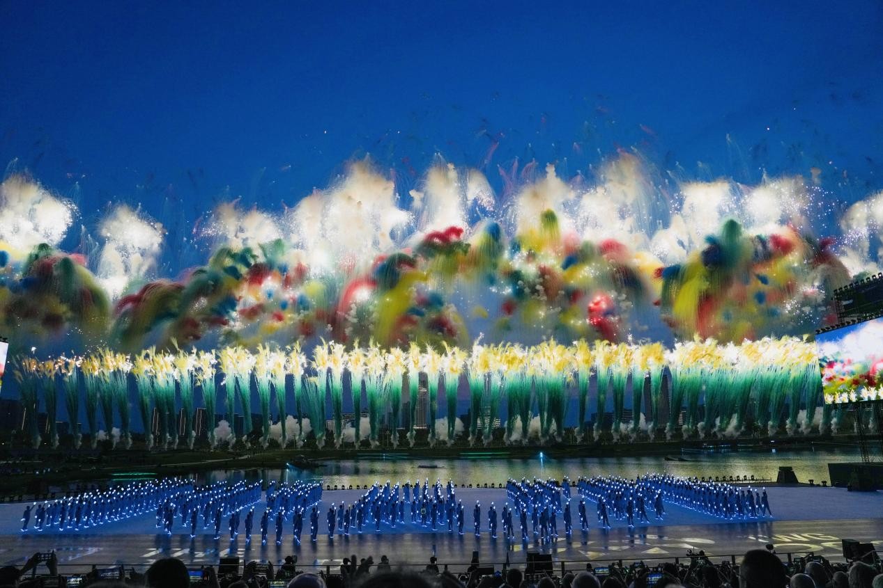 成都世運(yùn)會(huì)開幕！展現(xiàn)出中國(guó)式現(xiàn)代化萬千氣象