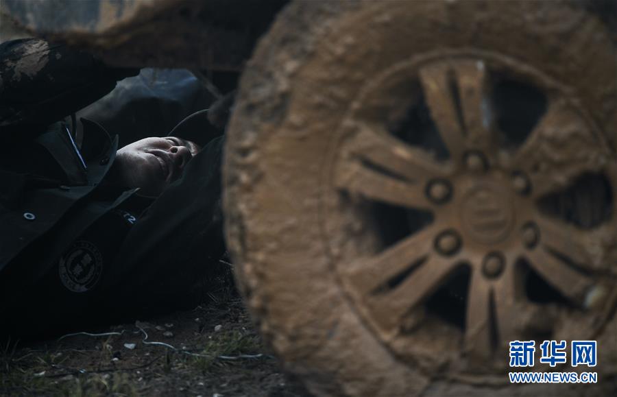 （圖文互動(dòng)）（8）記者手記：可可西里，“挪”向“藏羚羊大產(chǎn)房”的14個(gè)半小時(shí)