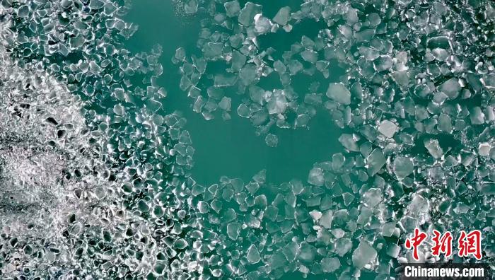 青海：6723名河湖長、15980名管護(hù)員守護(hù)“中華水塔”