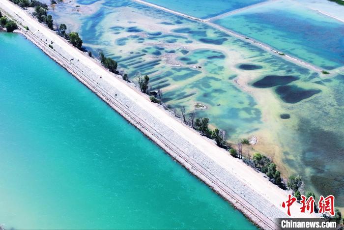 航拍貴德縣黃河?！●R銘言 攝