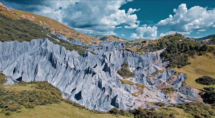 道孚縣墨石公園。甘孜州文旅局供圖