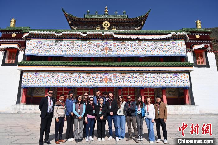 中外嘉賓甘南行探秘高原藏地文旅新魅力