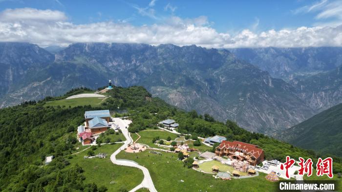 來“藏鄉(xiāng)江南”舟曲沉浸式體驗“簪花之路”