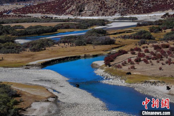 資料圖為拉薩市墨竹工卡縣境內的美景。　貢嘎來松 攝
