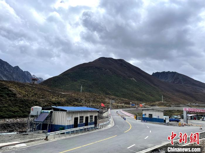 西藏邊境警察：守護(hù)G219！在移動方艙的青春堅(jiān)守