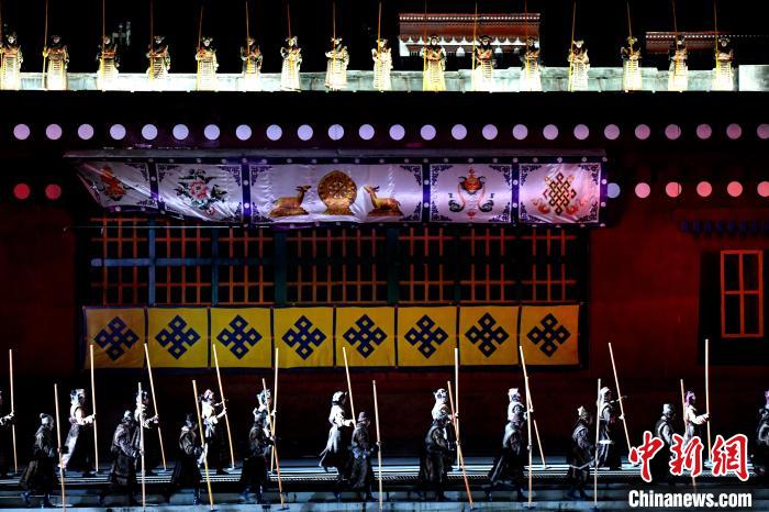 3月17日，西藏拉薩，《文成公主》大型史詩劇演出現(xiàn)場(chǎng)?！±盍?攝