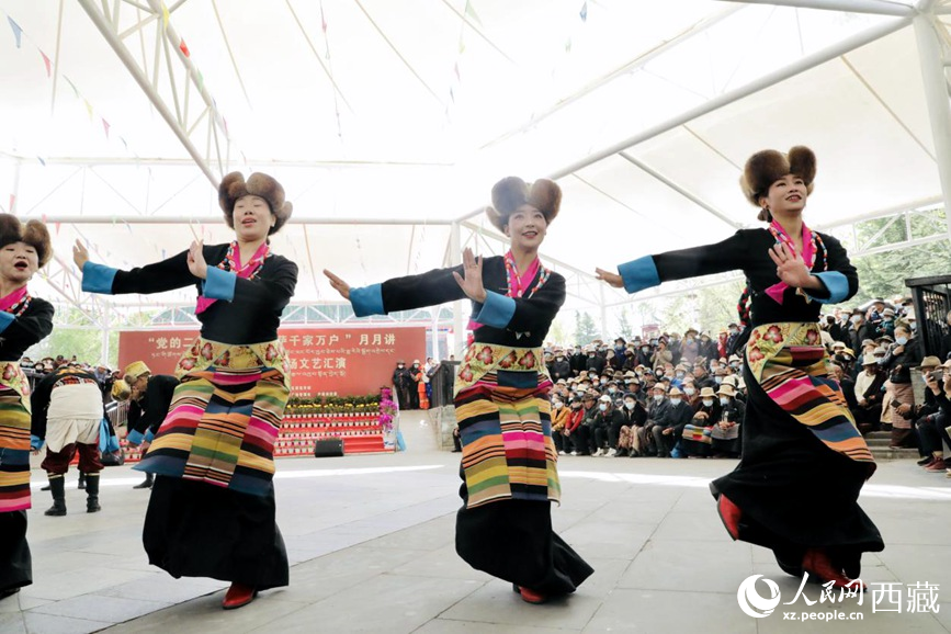 舞蹈《熱巴多吉》。人民網(wǎng) 次仁羅布攝