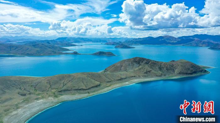 圖為羊卓雍措風光。資料圖 山南市旅游發(fā)展局供圖