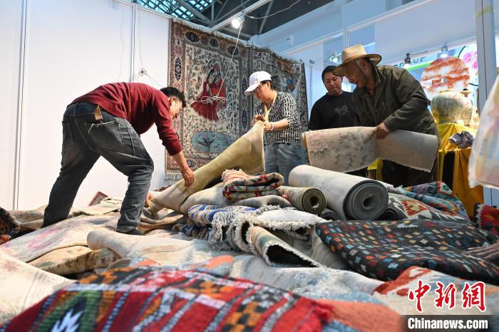 第二屆拉薩進(jìn)口商品展圓滿閉幕銷(xiāo)售額達(dá)1.36億元