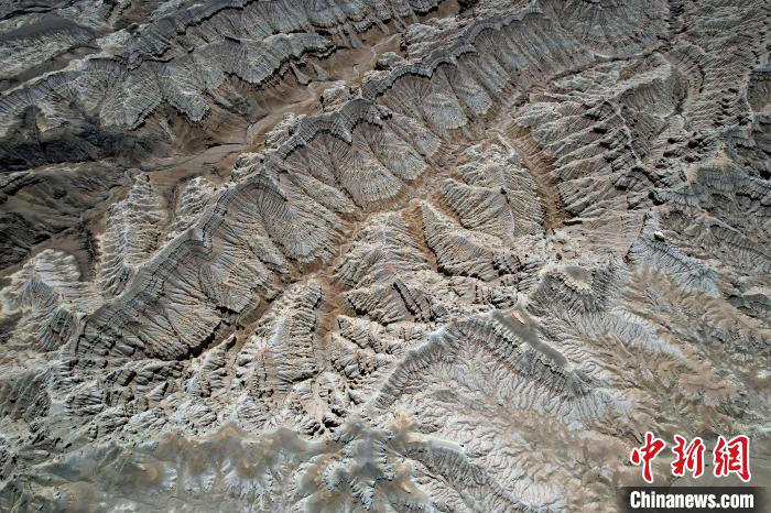 4月5日，西藏阿里札達(dá)土林。(無人機(jī)照片) 李林 攝