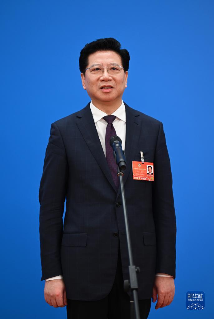 聚焦兩會“委員通道”